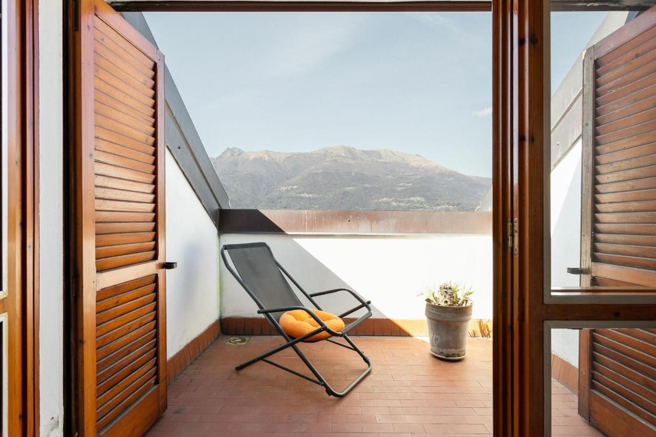 Attic Lake View Bellano Exterior photo